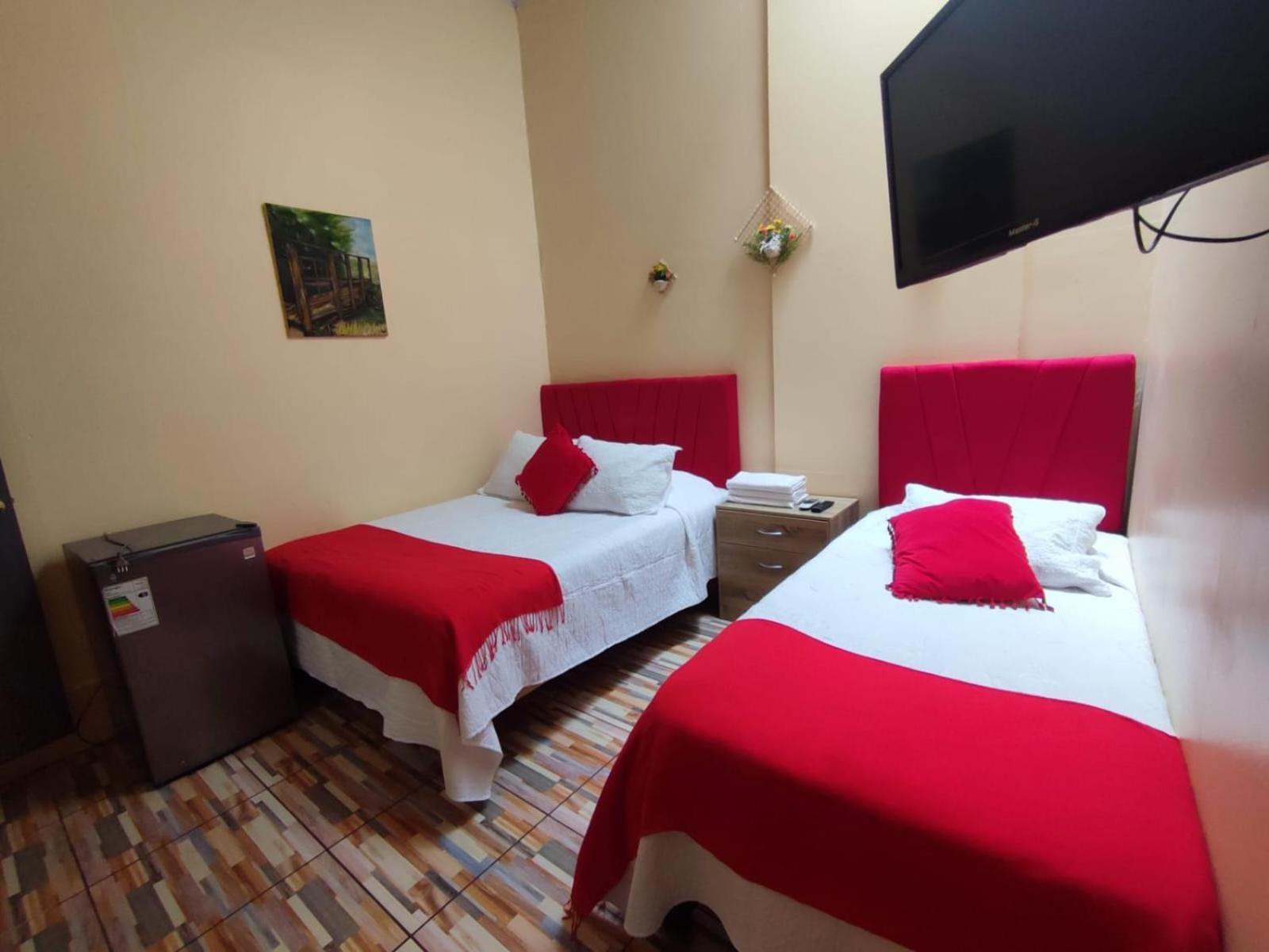 Hostal Vicmar فينيا ديل مار المظهر الخارجي الصورة